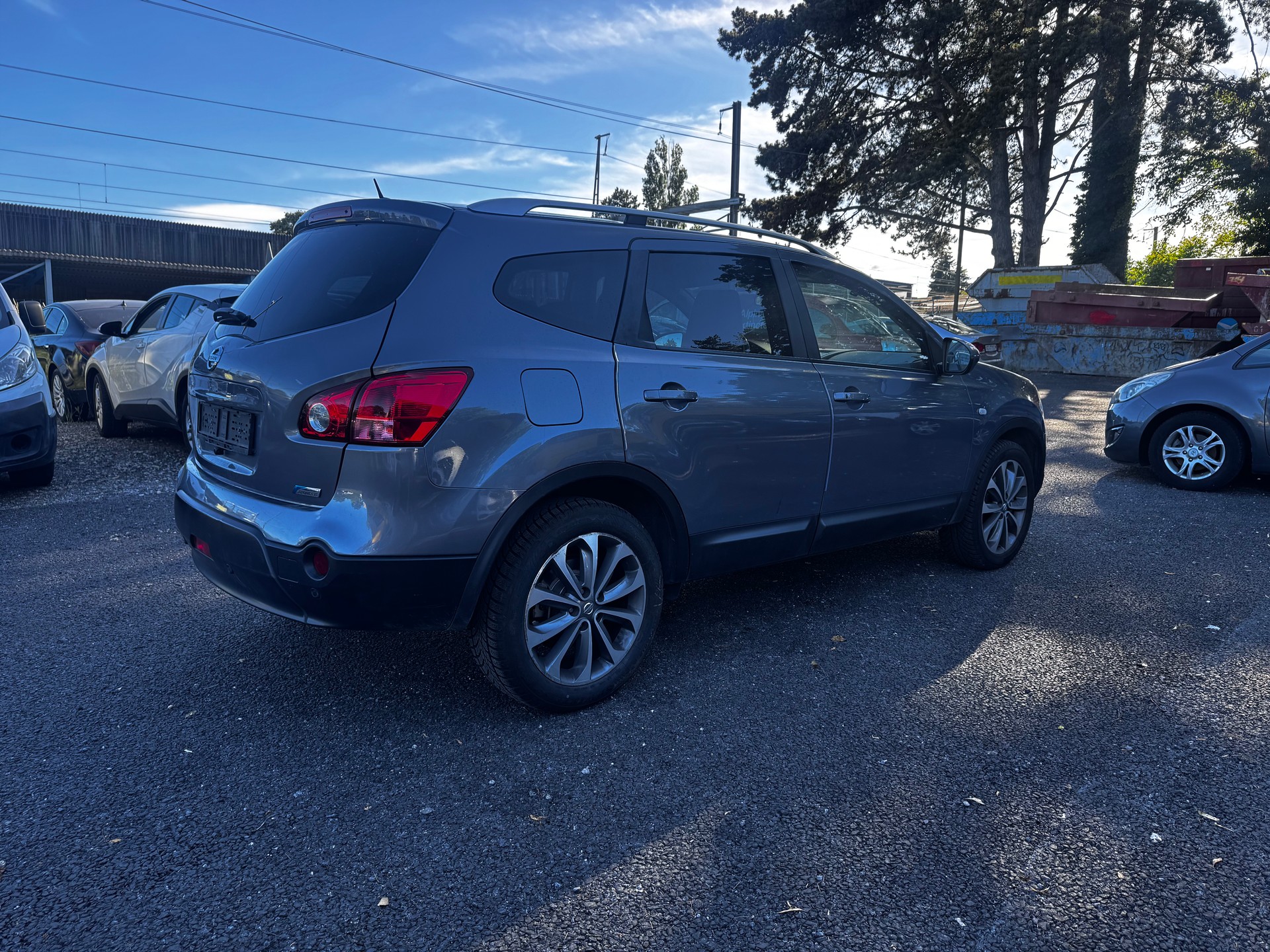 NISSAN Qashqai +2 2.0 4WD tekna XTronic CVT-image-2
