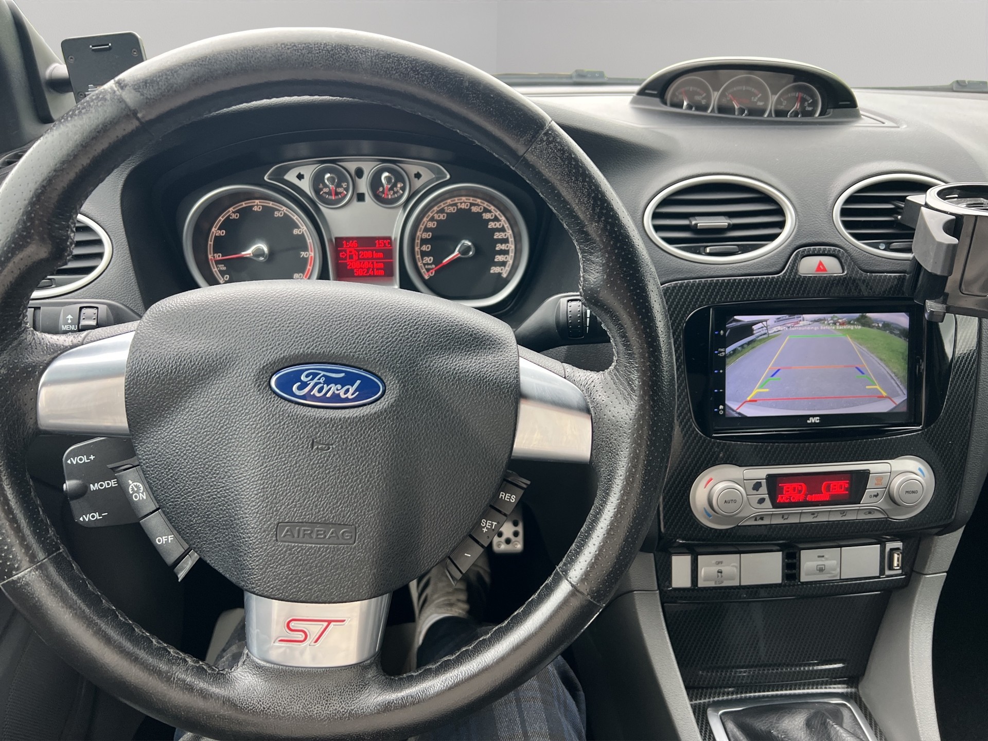 FORD Focus 2.5 Turbo ST-image-12