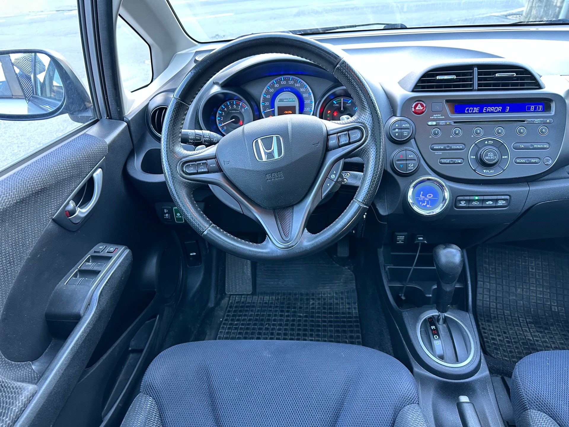 HONDA Jazz 1.3i Hybrid Elegance CVT-image-7