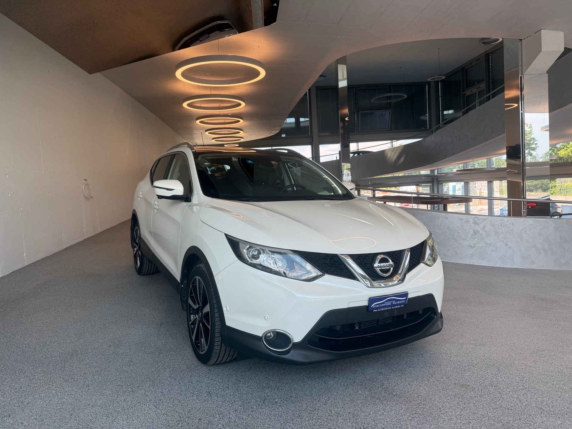 NISSAN Qashqai 1.6 dCi N-Connecta Xtronic CVT-showroom-element-2
