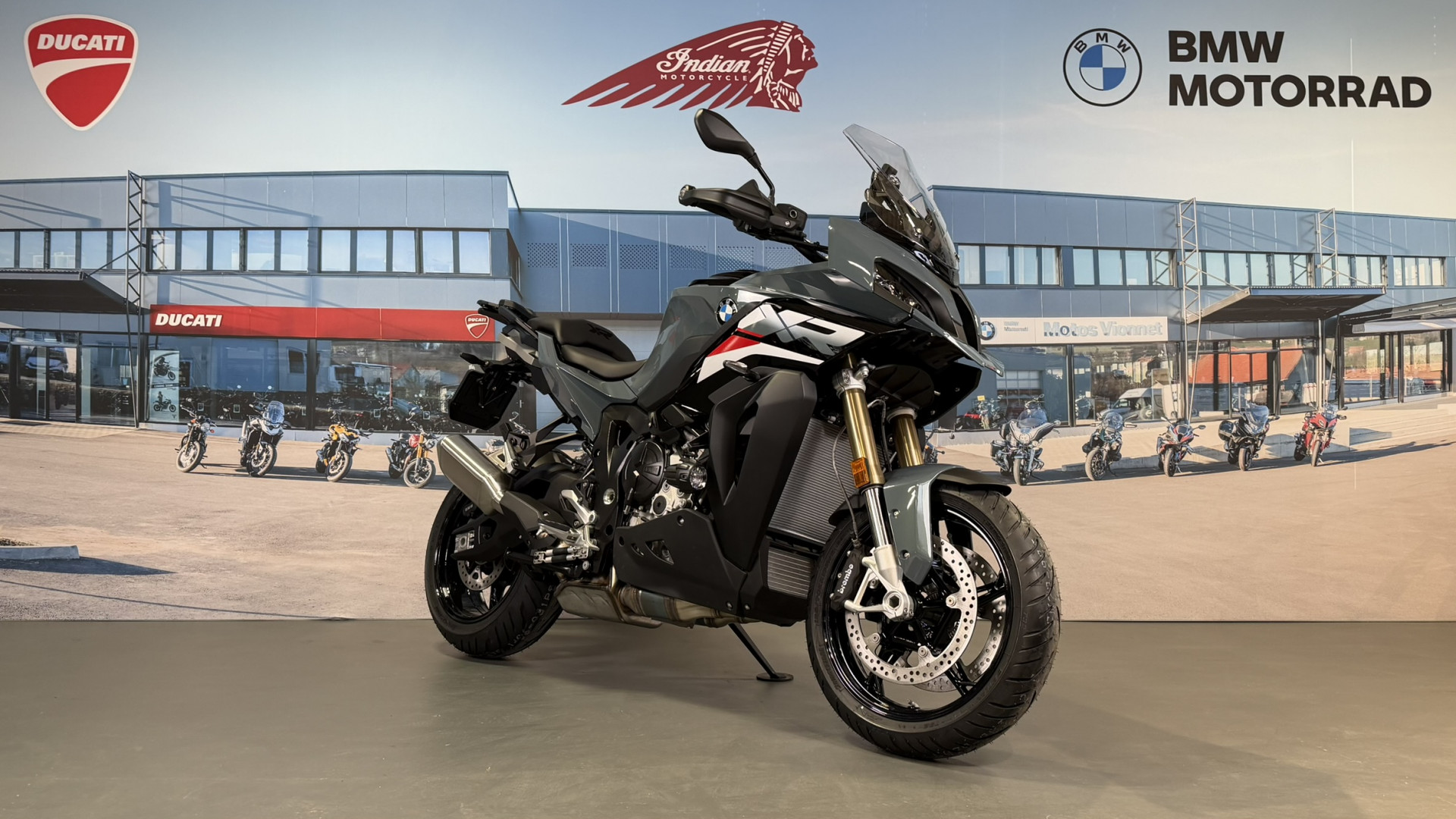 BMW S 1000 XR Leasing à partir de 2.9%-image-0