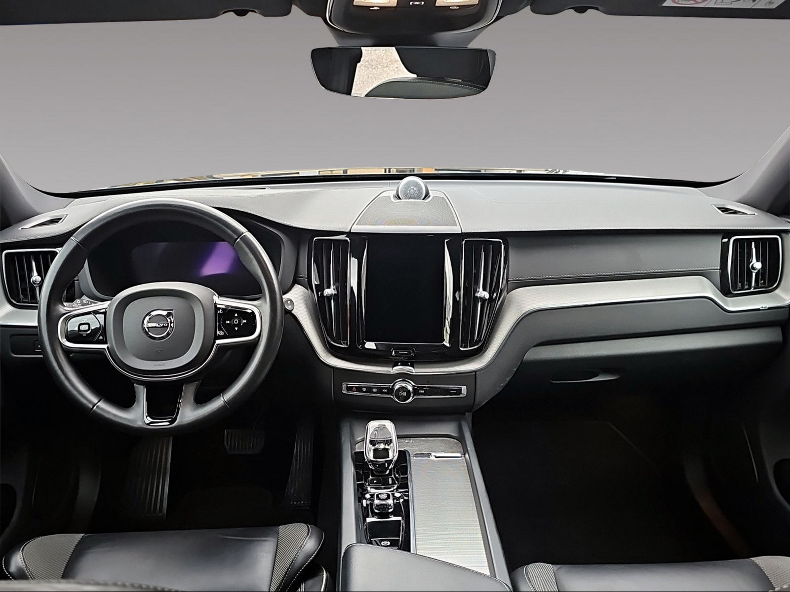 VOLVO XC60 2.0 B5 MH Ultimate Dark AWD-image-13