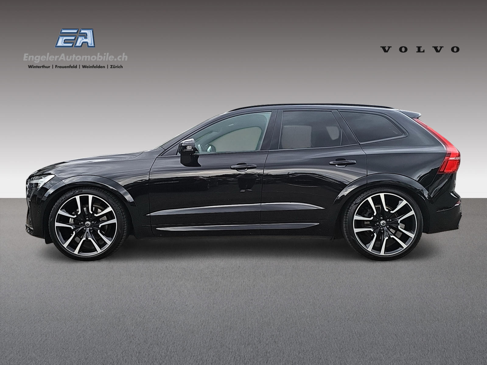 VOLVO XC60 2.0 B5 MH Ultimate Dark AWD-showroom-element-2