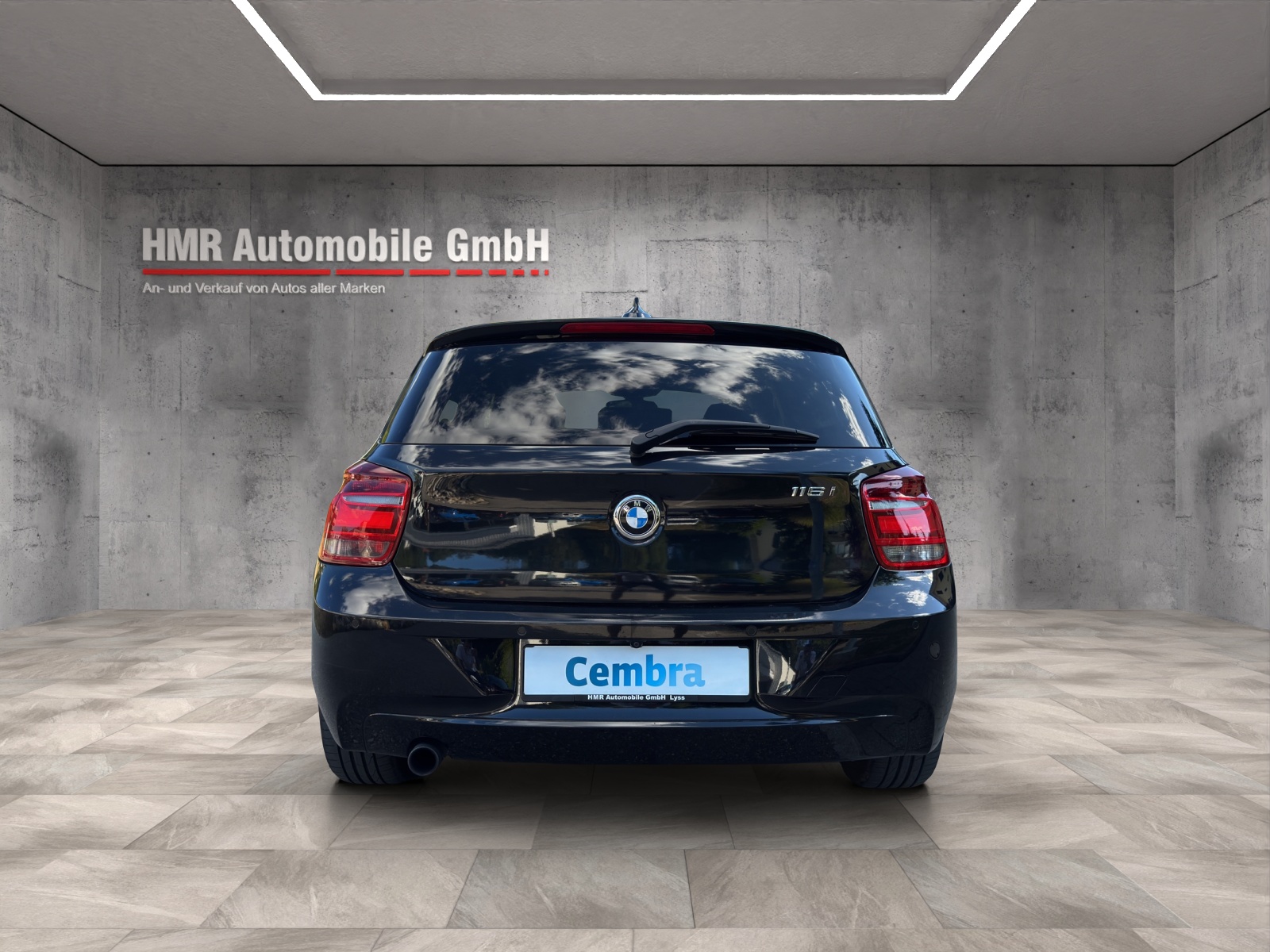 BMW 116i Urban Line Steptronic-image-5
