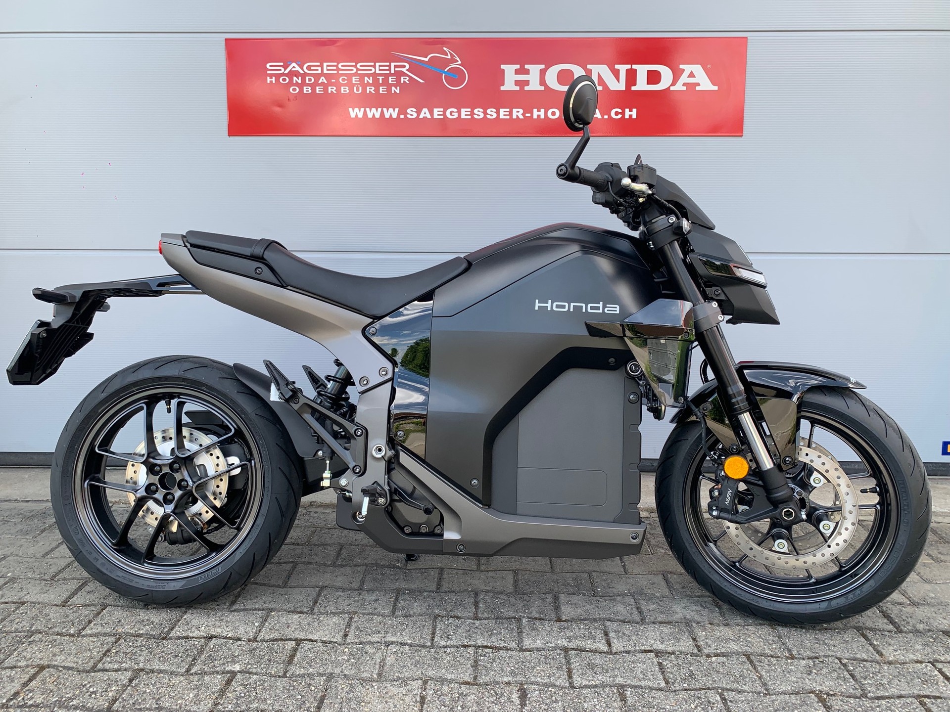 HONDA 7-image-0