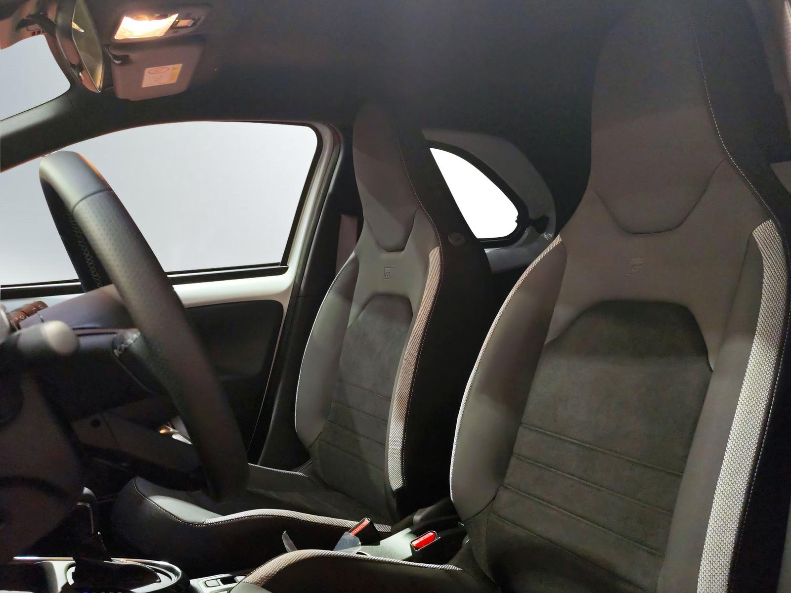 TOYOTA Aygo X 1.5 VVT-i HSD GR Sport-image-7