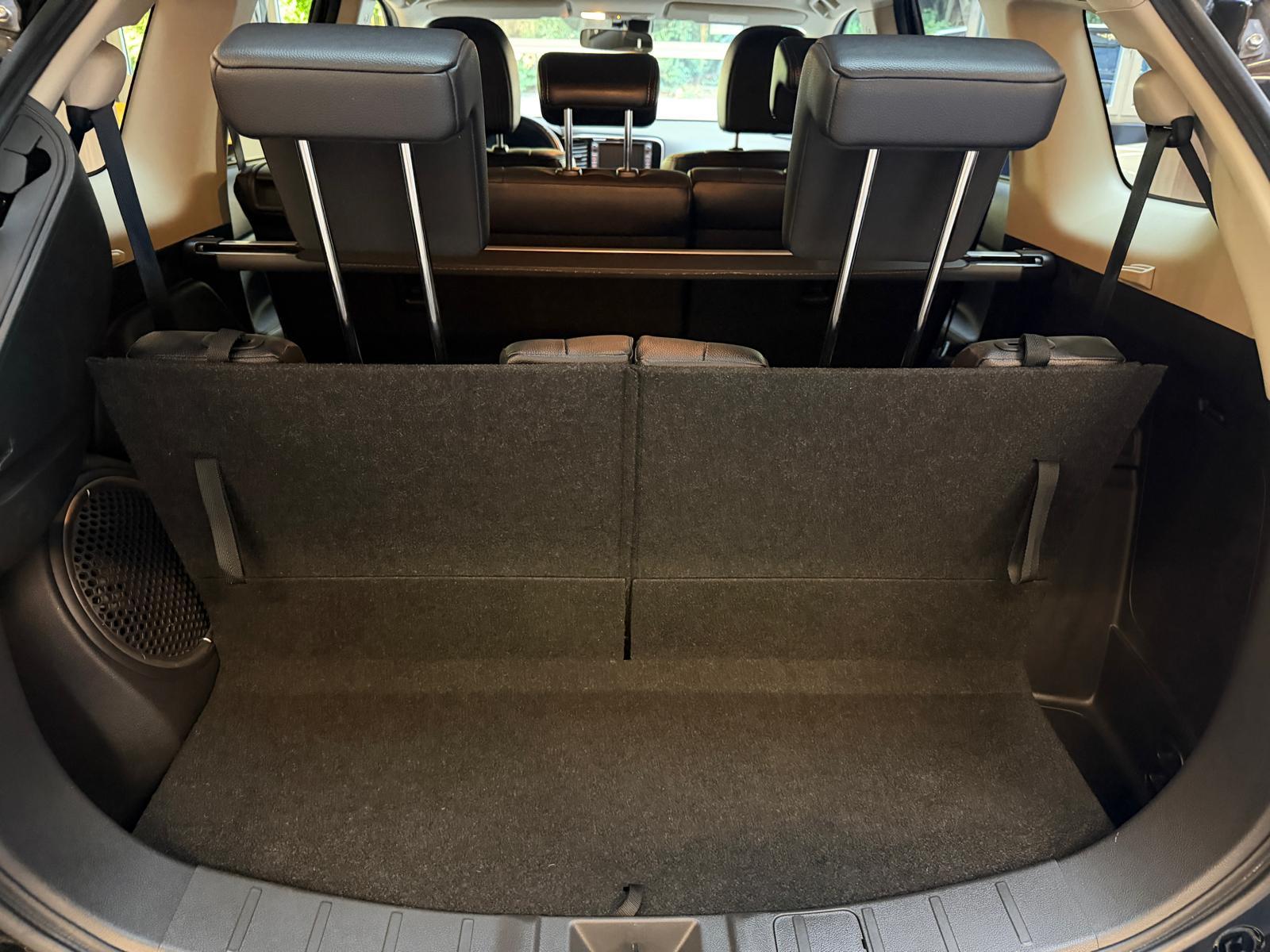 MITSUBISHI Outlander 2.2 DID Intense eAssist-image-16