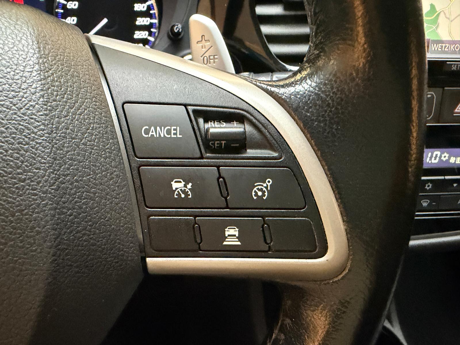 MITSUBISHI Outlander 2.2 DID Intense eAssist-image-23