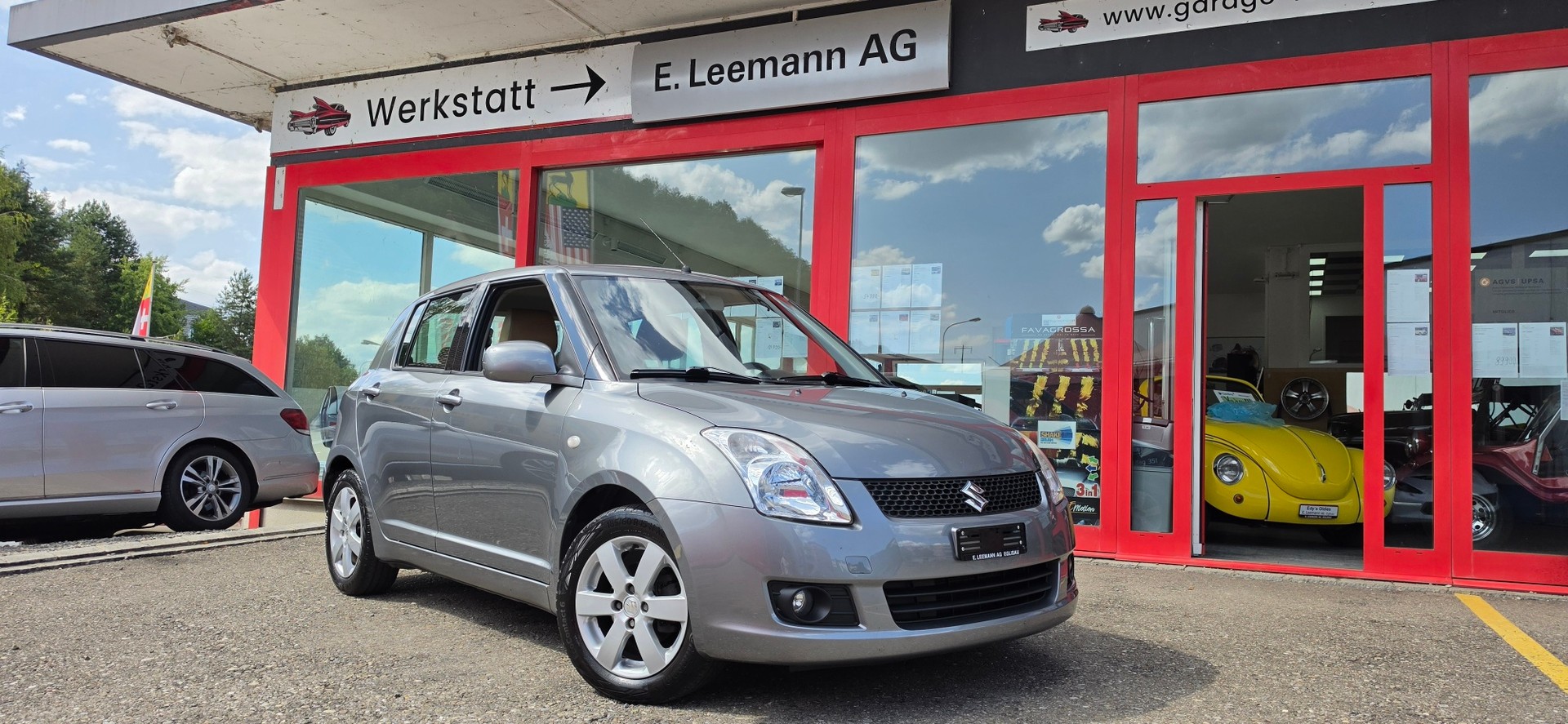 SUZUKI Swift 1.5i 16V VVT GL Top