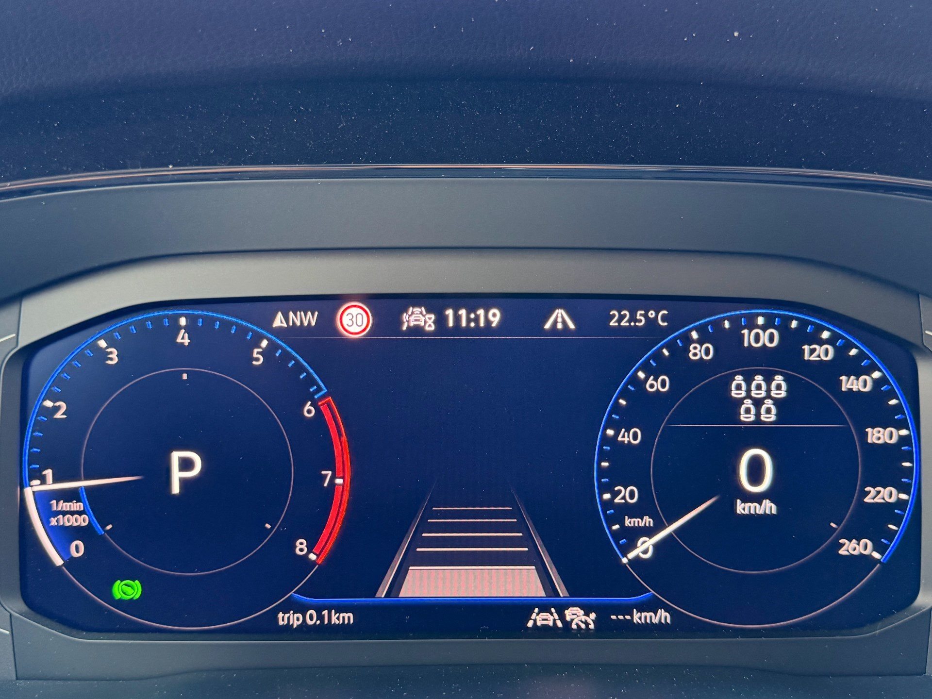 VW Touran 1.5 TSI 150PS GOAL *** FAMILIENAUTO MIT 4 JAHRE VW WERKSGARANTIE ***-image-9