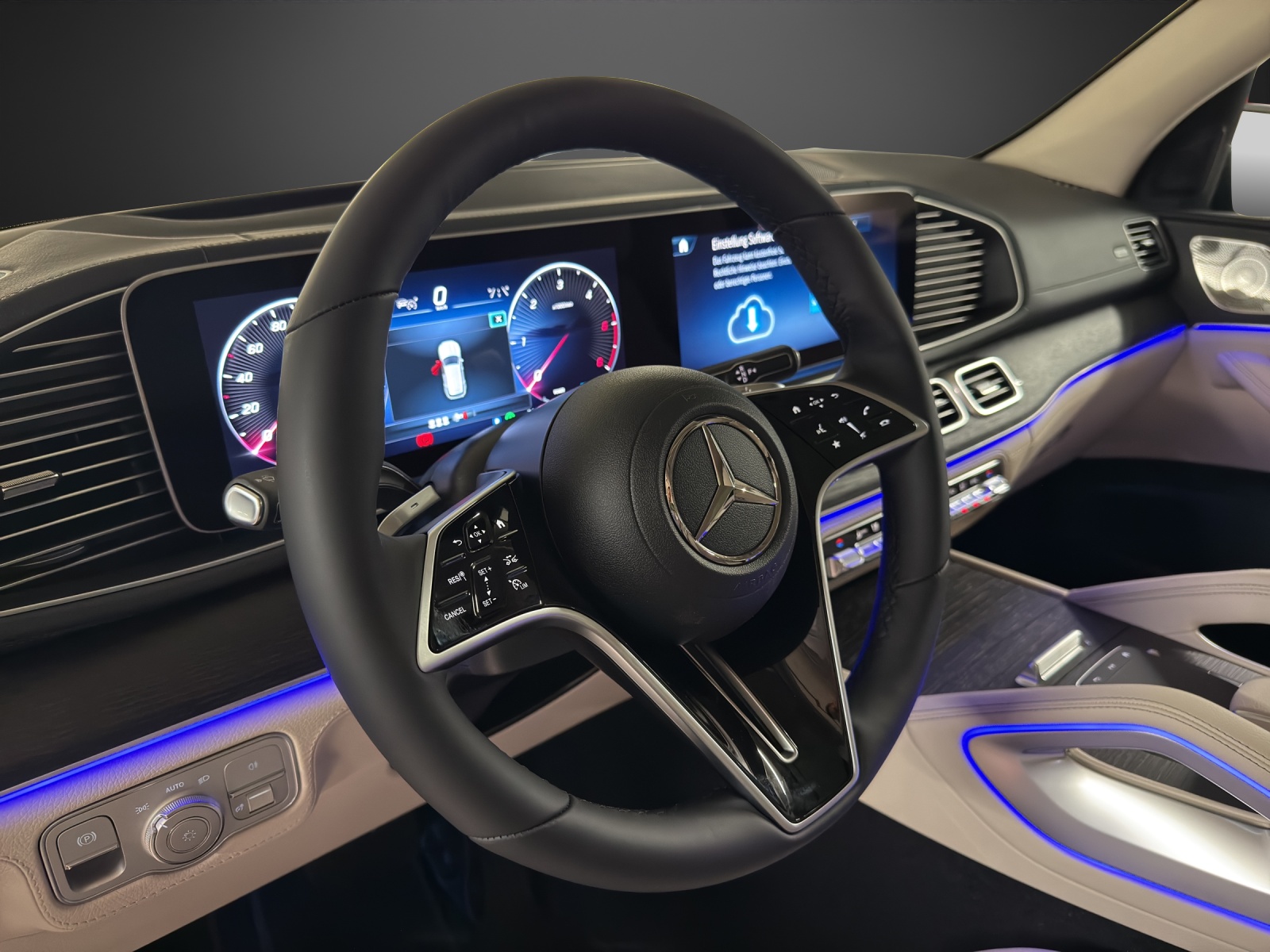 MERCEDES-BENZ GLE 300 d 4Matic 9G-Tronic-image-11