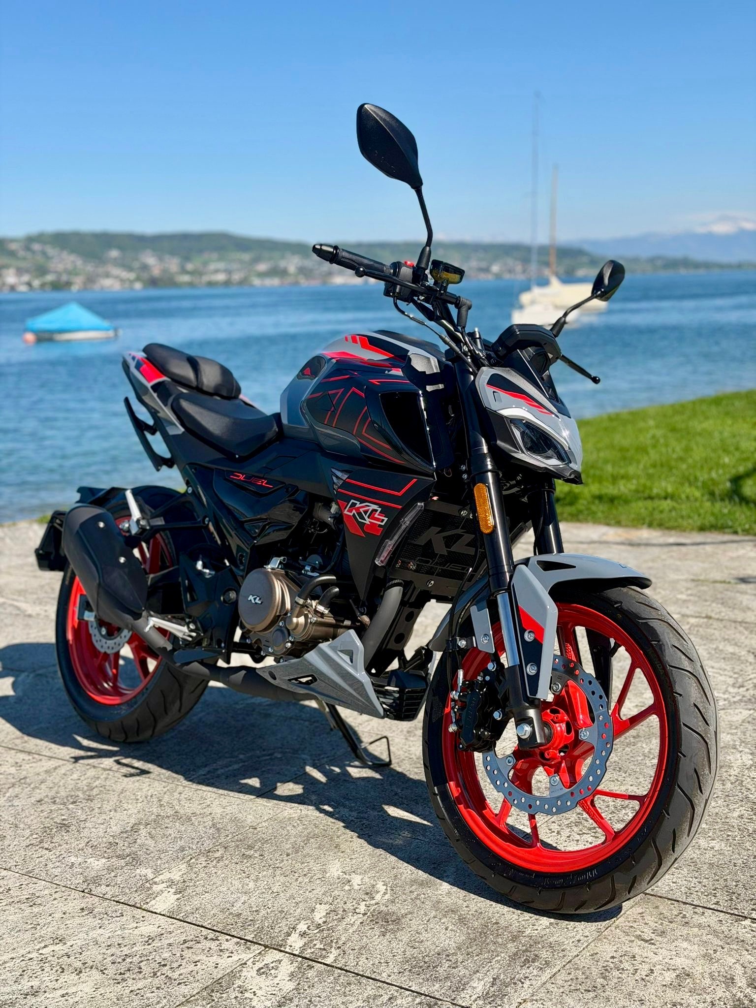 KL 125