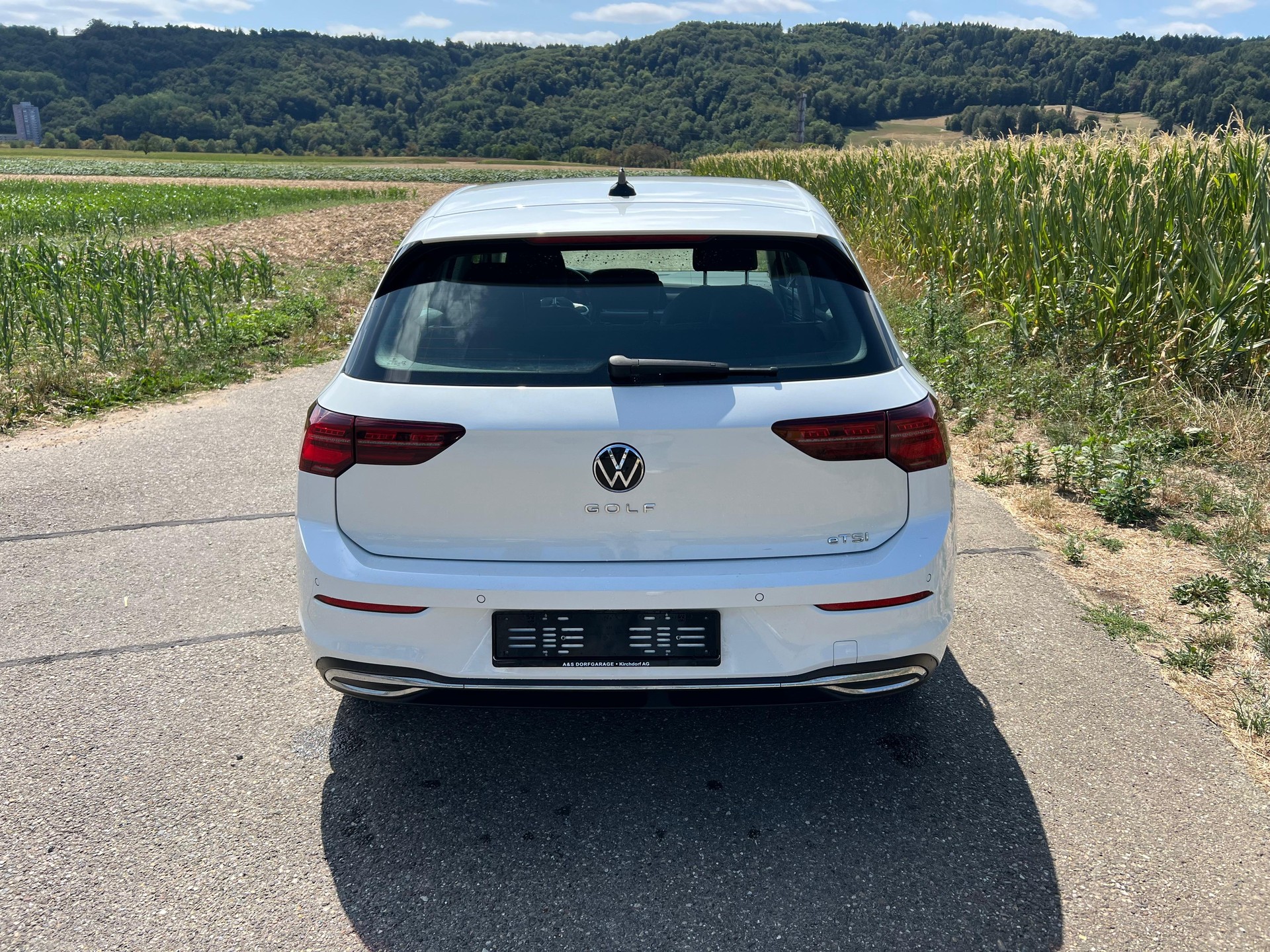 VW Golf 1.5 eTSI ACT Style DSG-image-3