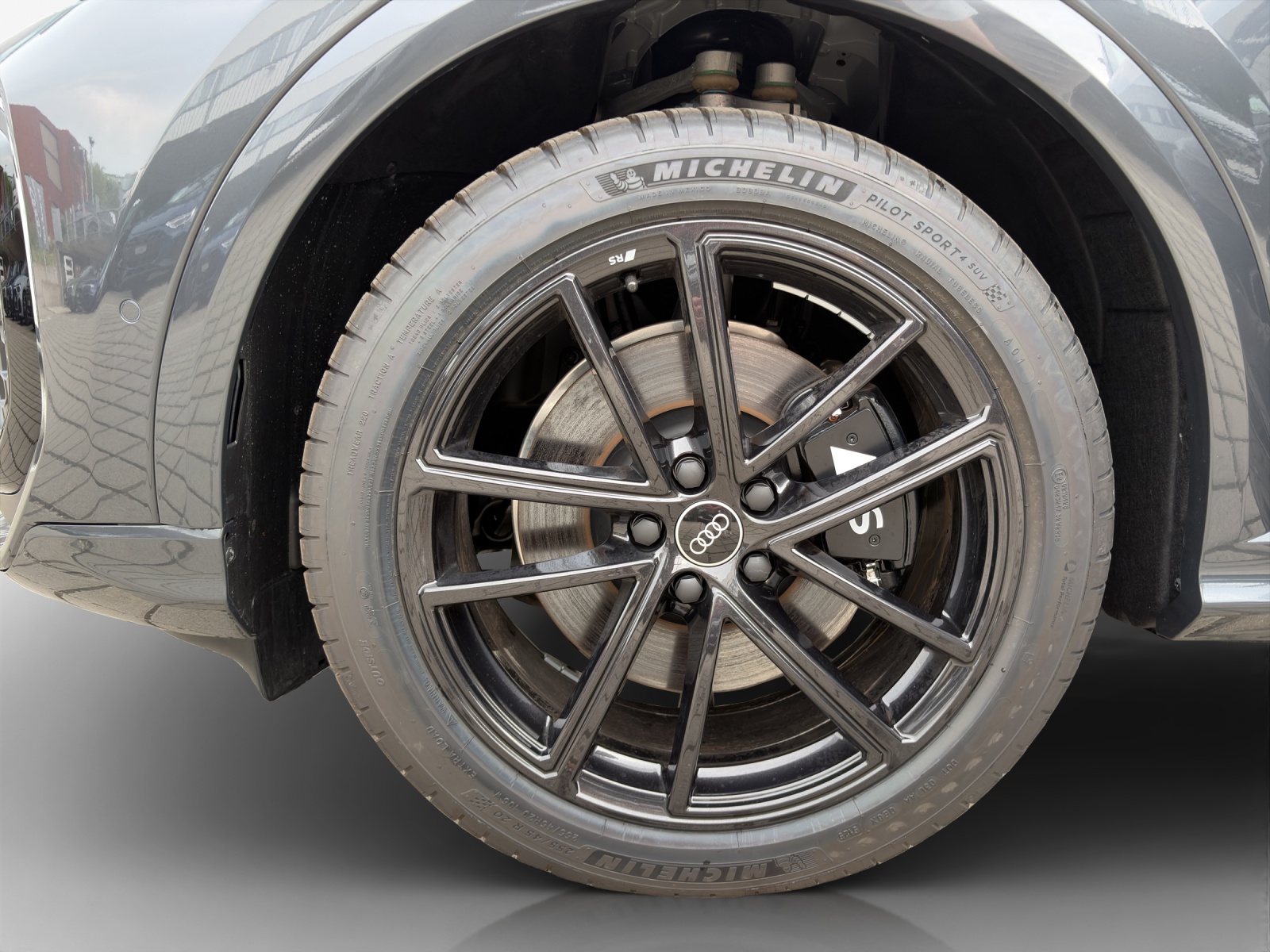 AUDI SQ5 TFSI quattro S-tronic-image-15
