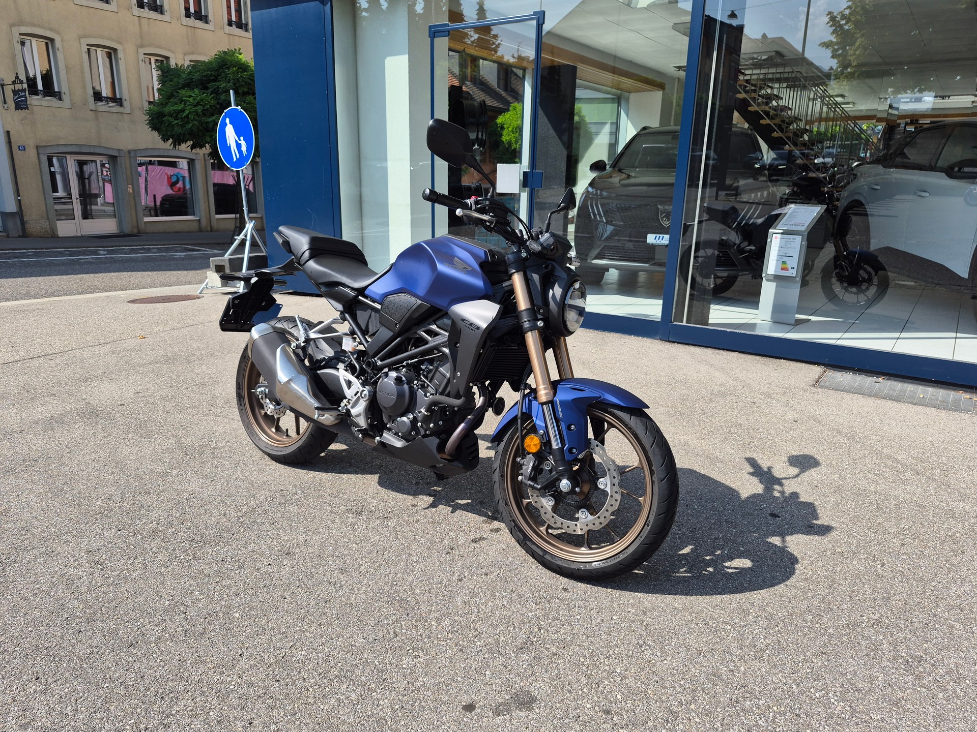 HONDA CB 300 R