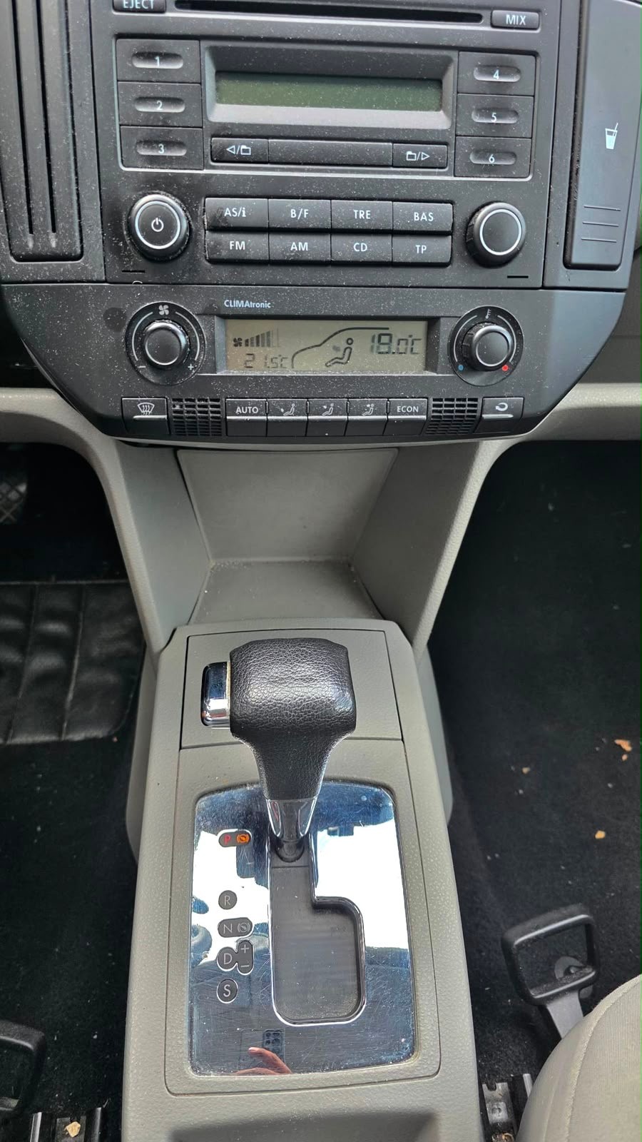 VW Polo 1.6 16V Comfortline-image-10