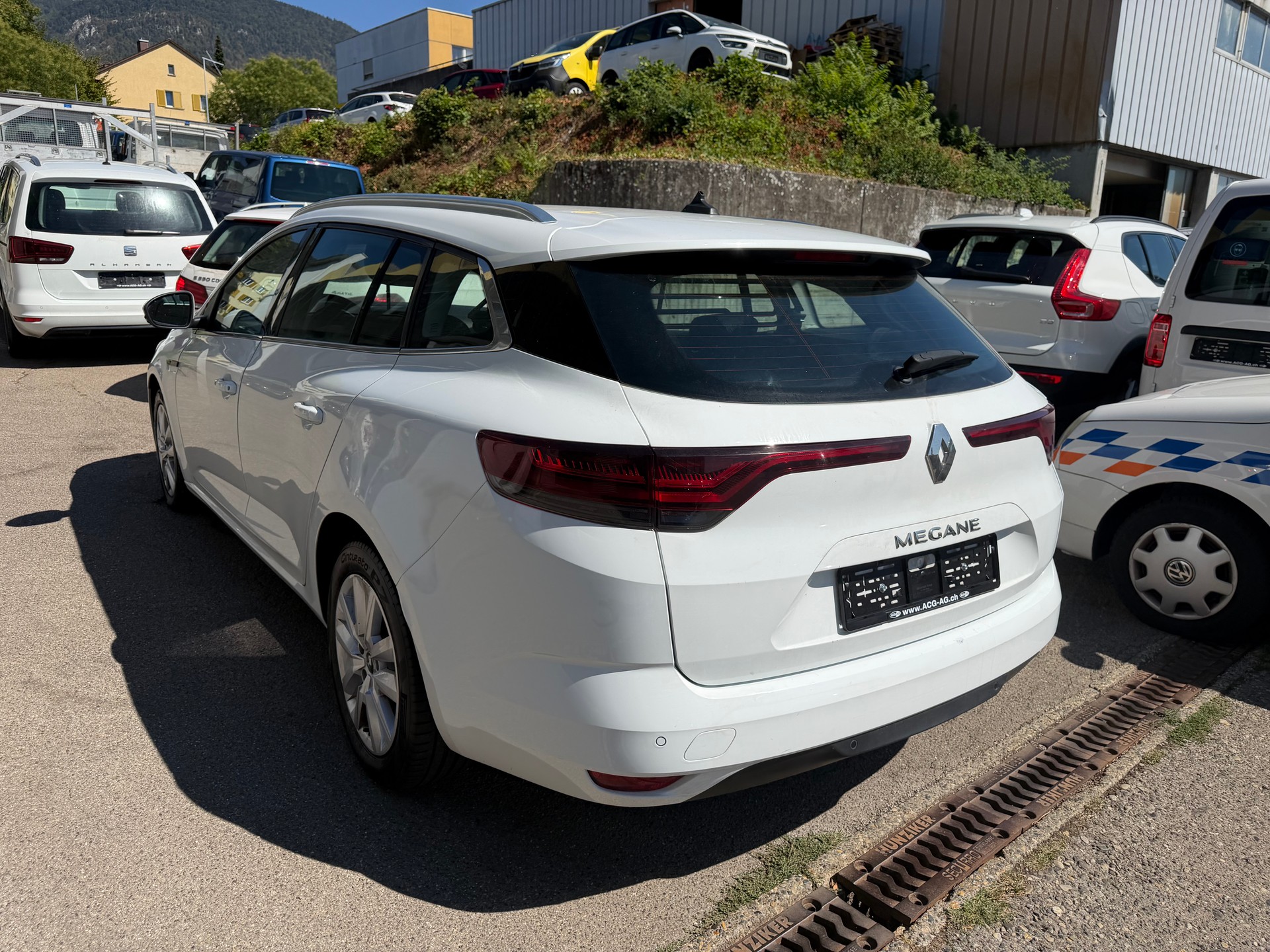 RENAULT Mégane Grandtour 1.5 dCi Business EDC * Gr. Navi * Klima-auto * PDC V+H * Tempomat * B6d-image-9