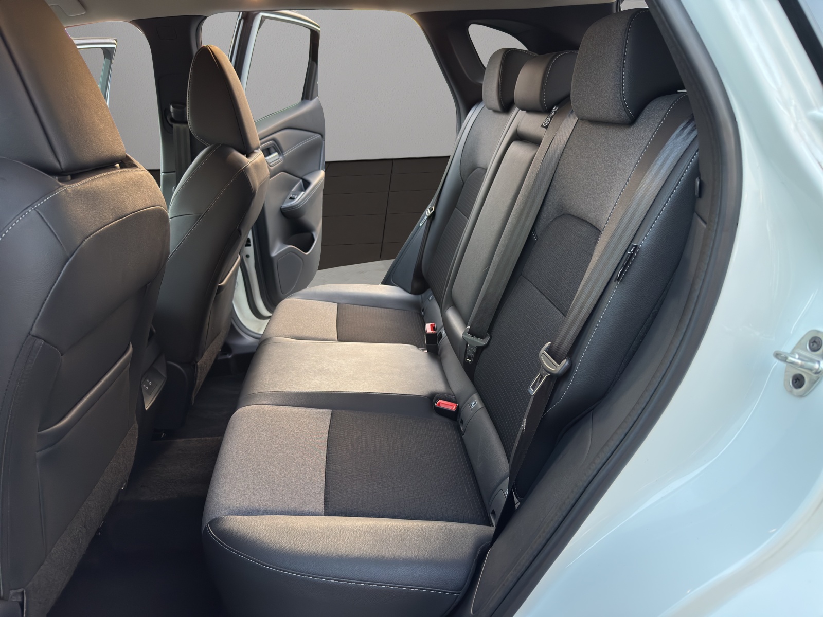 NISSAN Qashqai 1.3 DIG-T MHEV N-Connecta Xtronic (5 STÜCK)-image-11
