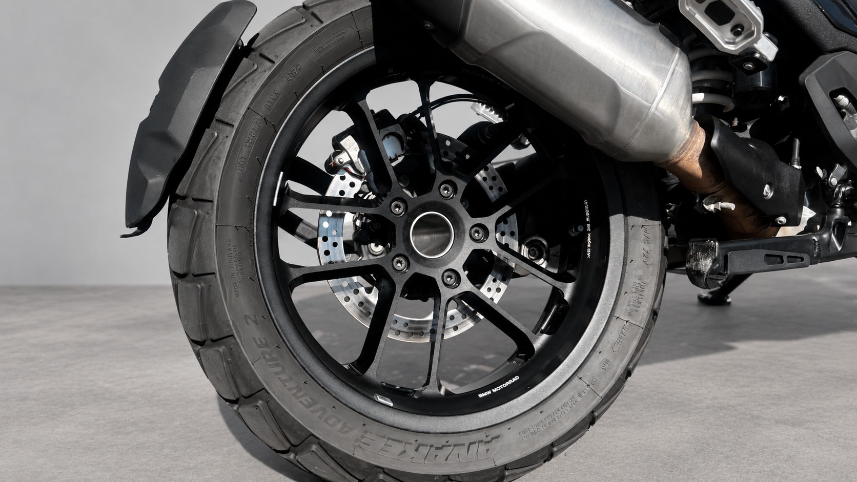 BMW BMW R 1300 GS ASA 2026 – Prix neuf CHF 29'000 – Garantie BMW 5 ans-image-2