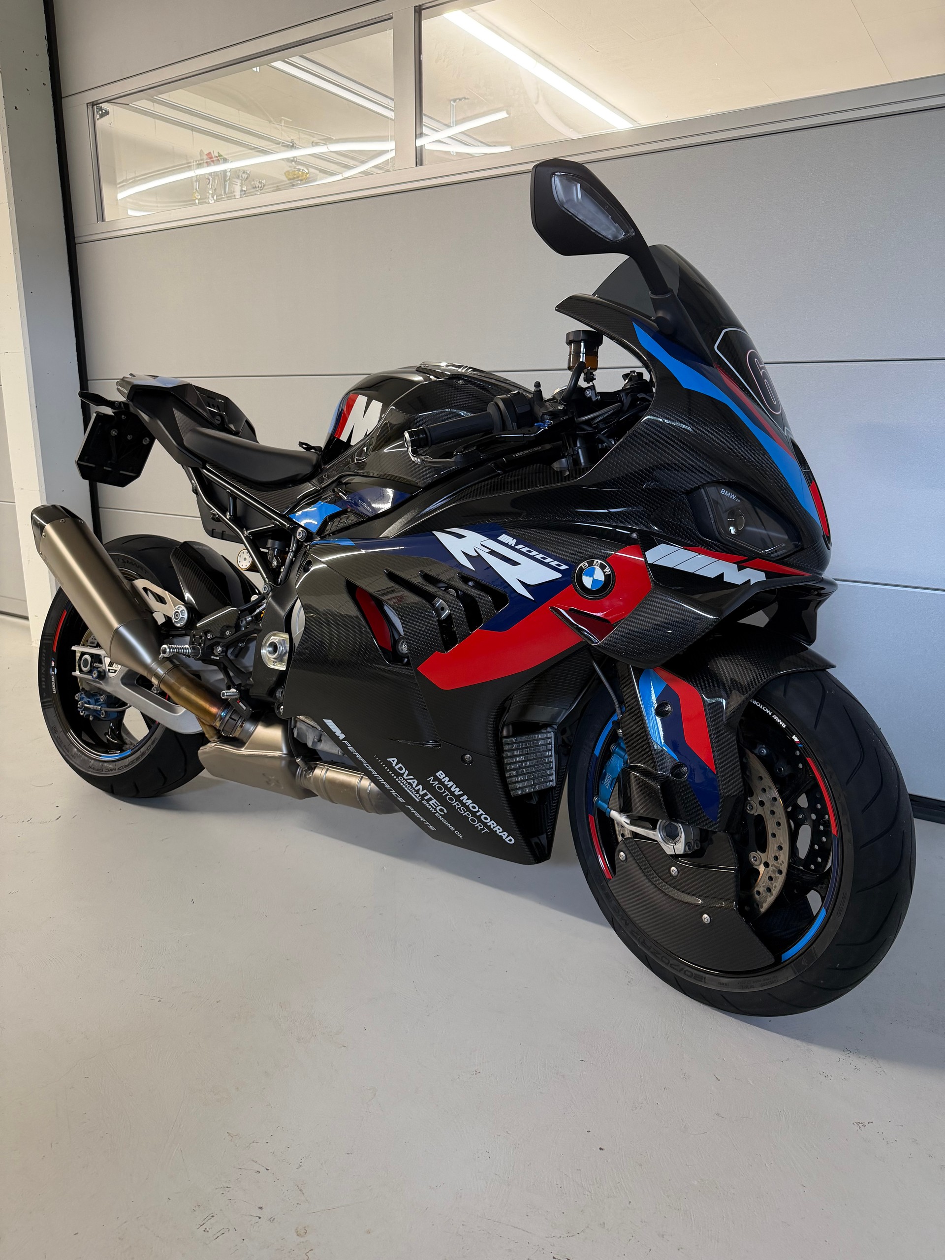 BMW M 1000 RR Competition-image-0
