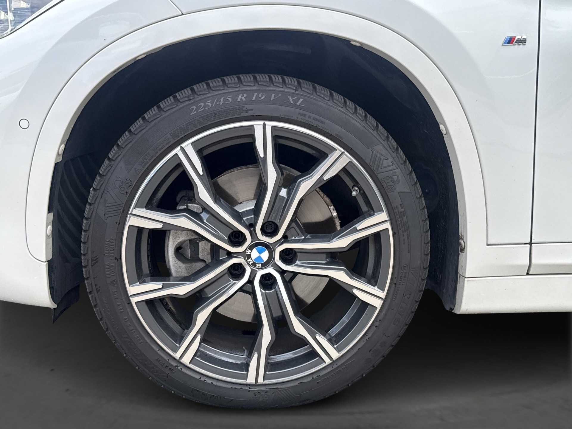 BMW X1 xDrive 20d M Sport-image-6