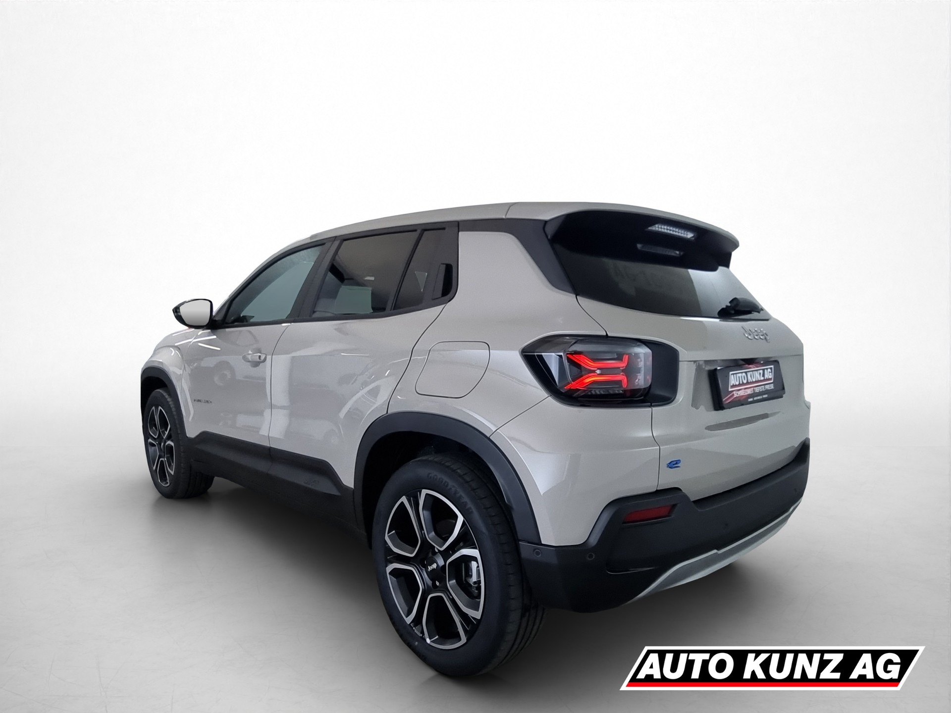JEEP Avenger Summit 54kWh 8-fach-showroom-element-3