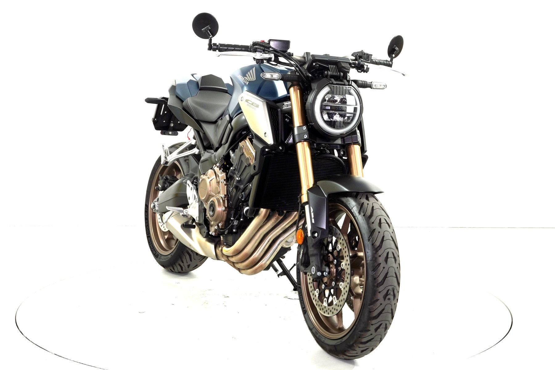 HONDA CB 650 R ABS-image-1