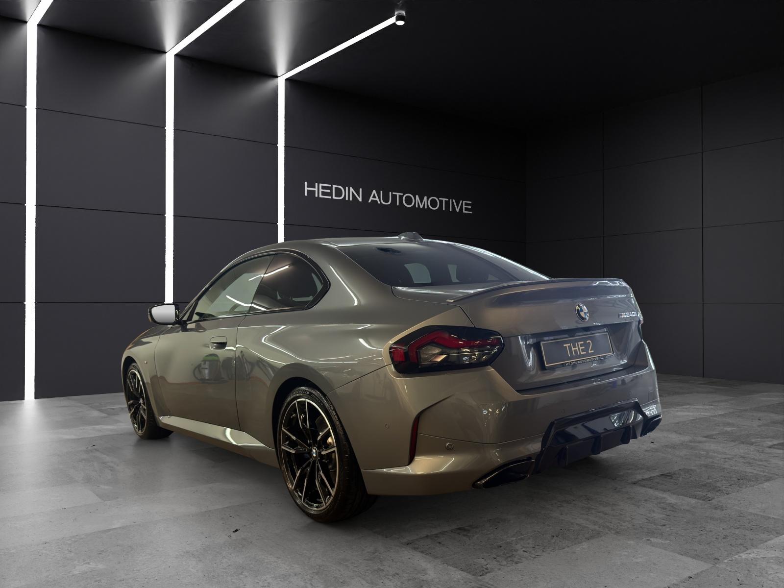 BMW M240i Coupé xDrive-showroom-element-2