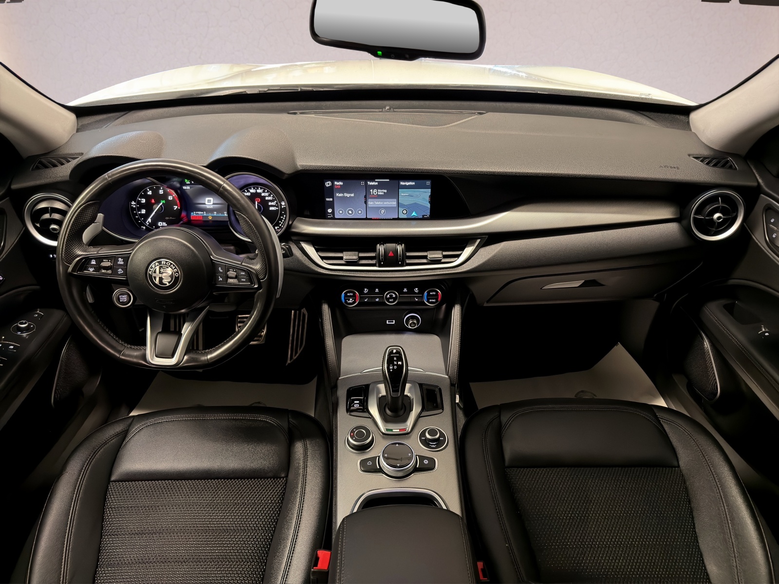 ALFA ROMEO Stelvio 2.0 Sprint Q4 Automatic-showroom-element-3