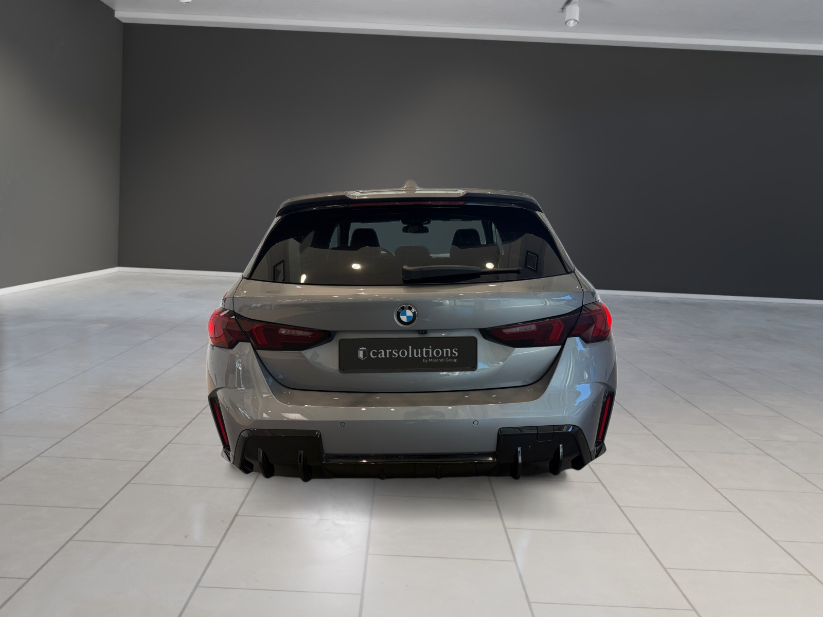 BMW 118 D M Sport-showroom-element-3