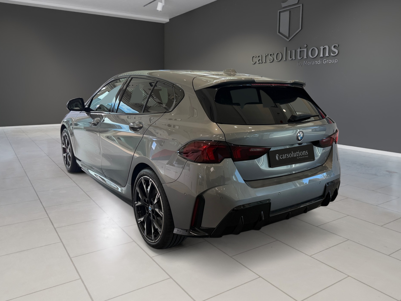 BMW 118 D M Sport-showroom-element-2
