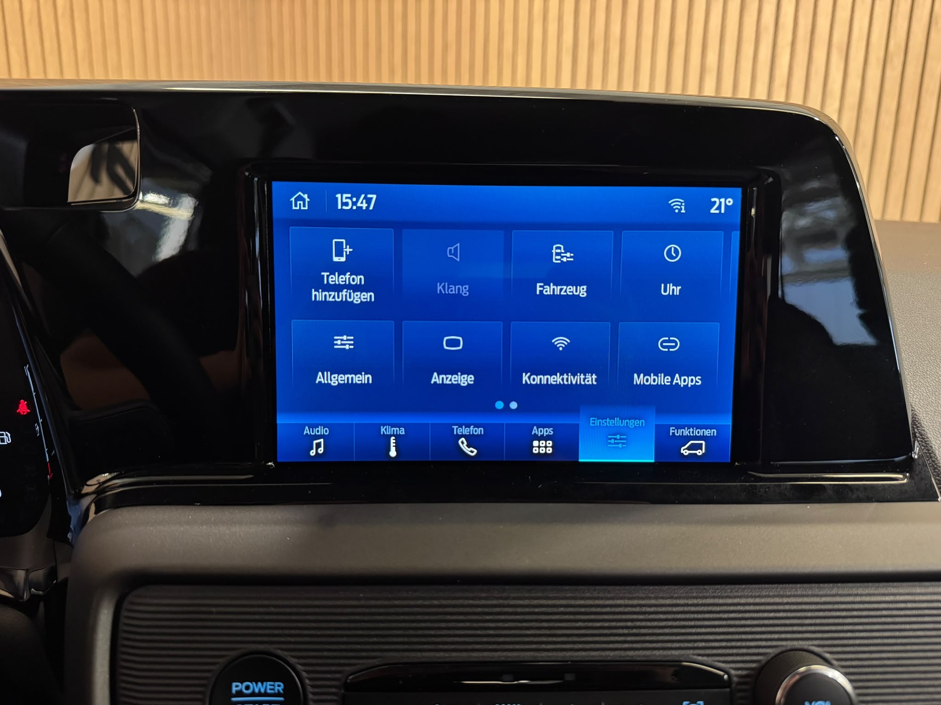 FORD Tourneo Courier 1.0 EcoBoost Titanium Automat-image-12
