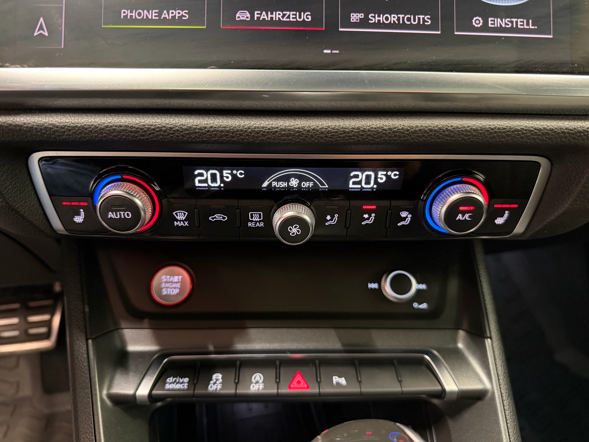 AUDI RS Q3 Sportback quattro S tronic-image-20