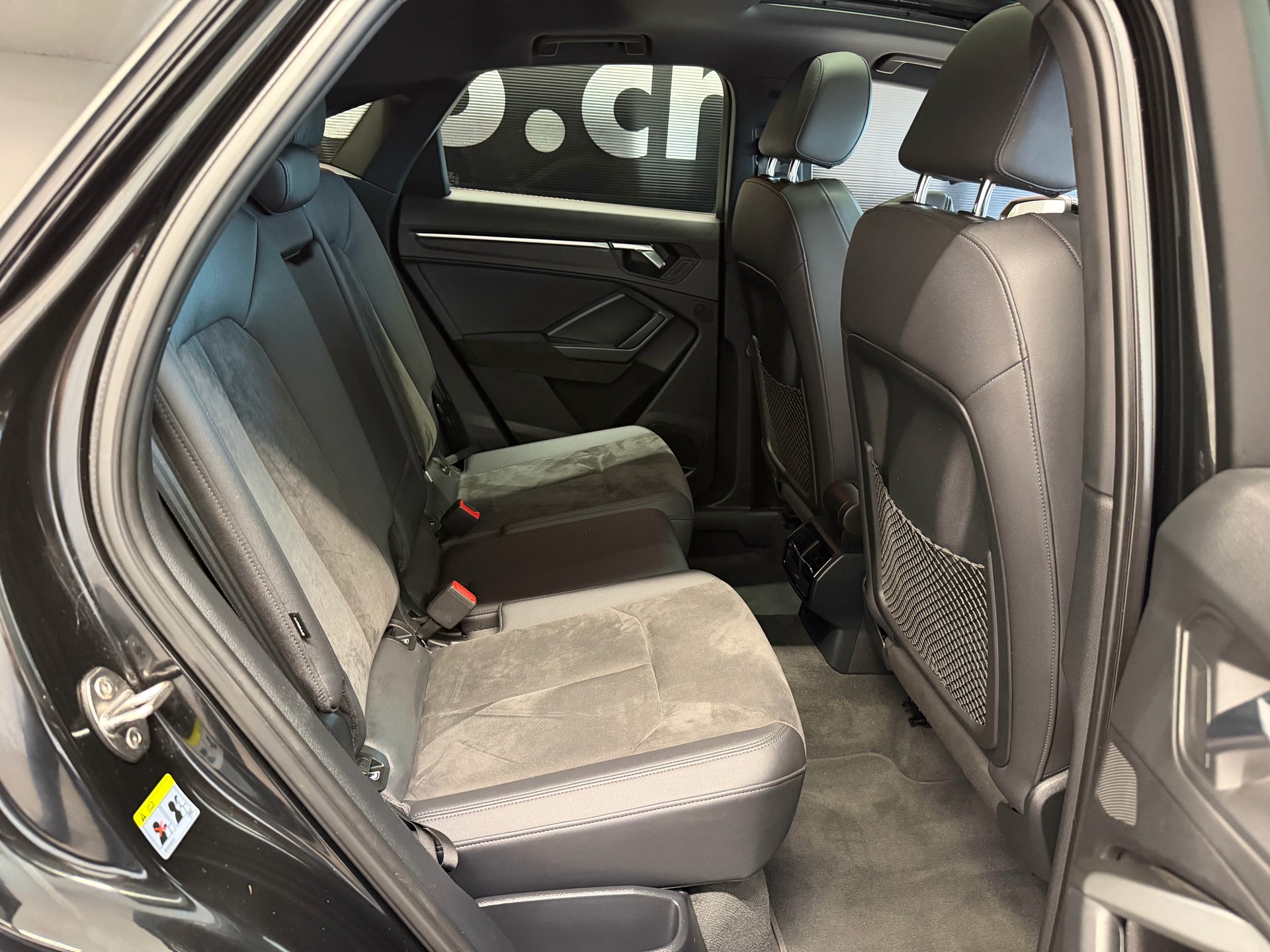 AUDI RS Q3 Sportback quattro S tronic-image-28