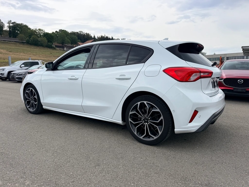 FORD Focus 1.0 SCTi Business-image-9