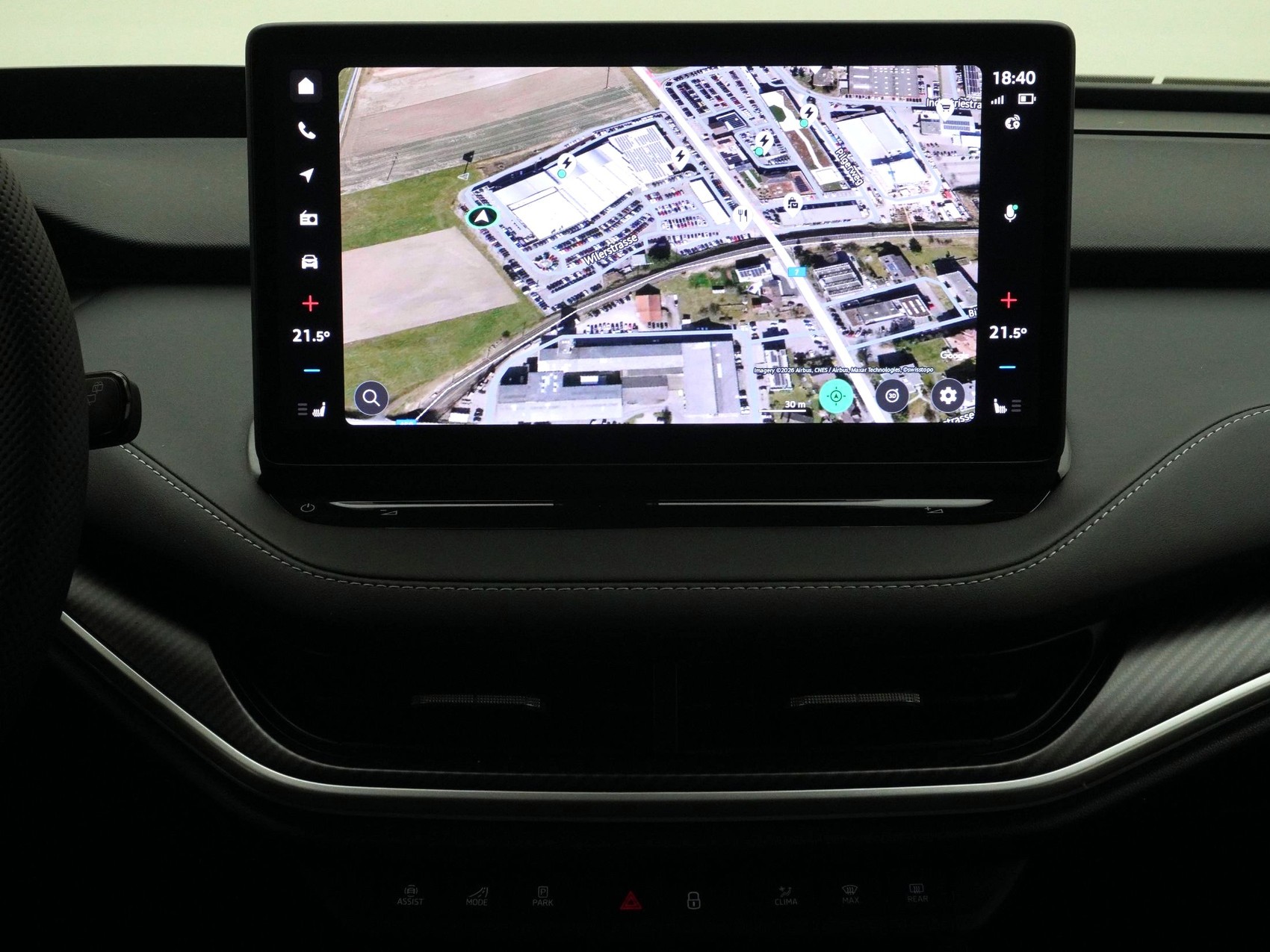 SKODA Enyaq iV 85x SportLine Advanced-image-16