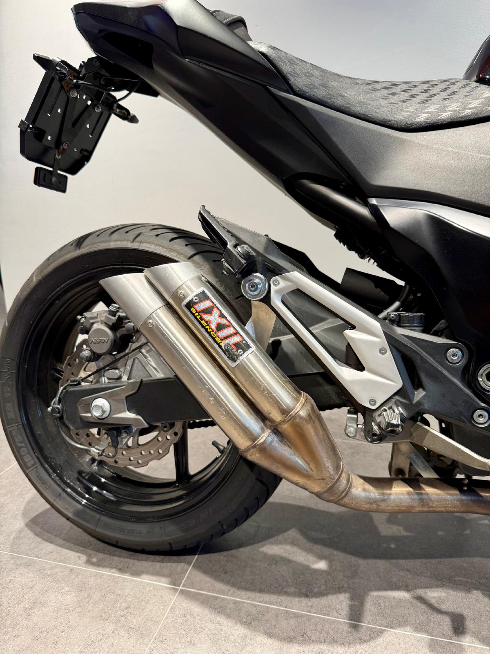 KAWASAKI Z 800-image-3