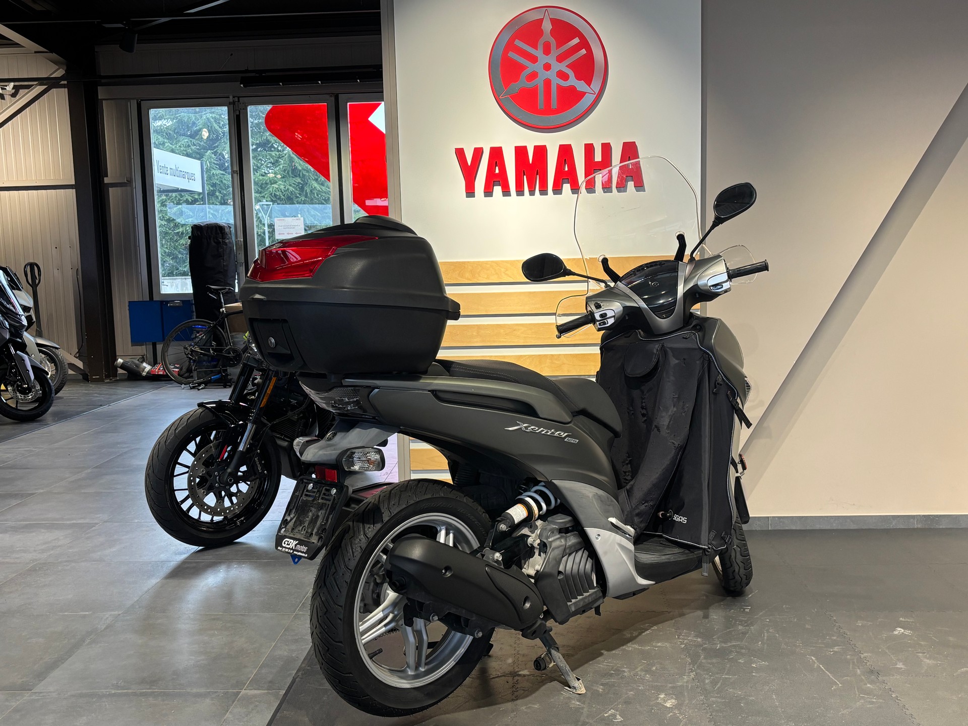YAMAHA Xenter 125 UBS-image-2