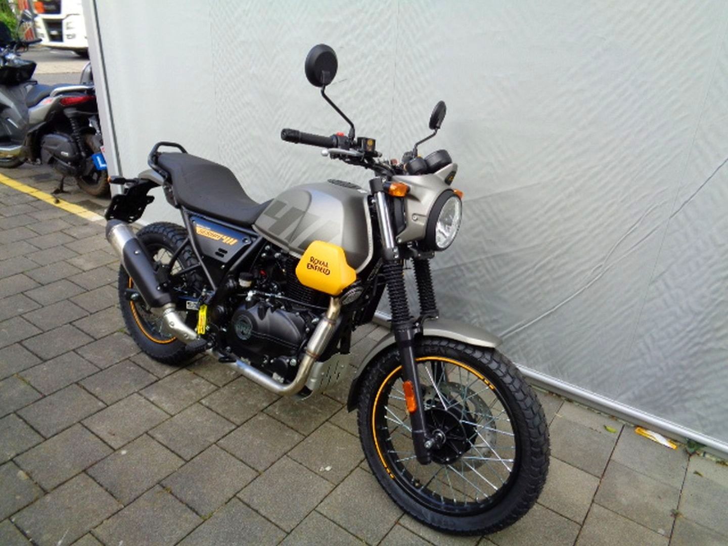 ROYAL ENFIELD SCRAM 411-image-2