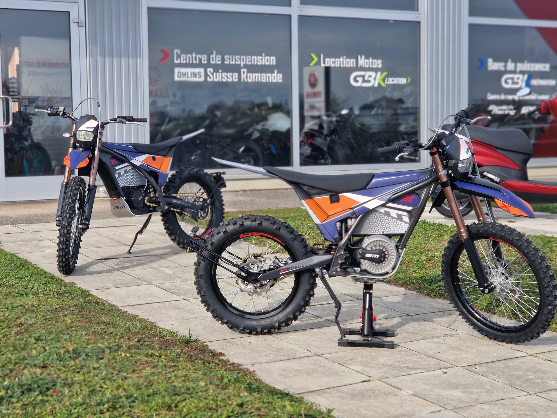 ELECTRIC MOTION Escape XR
