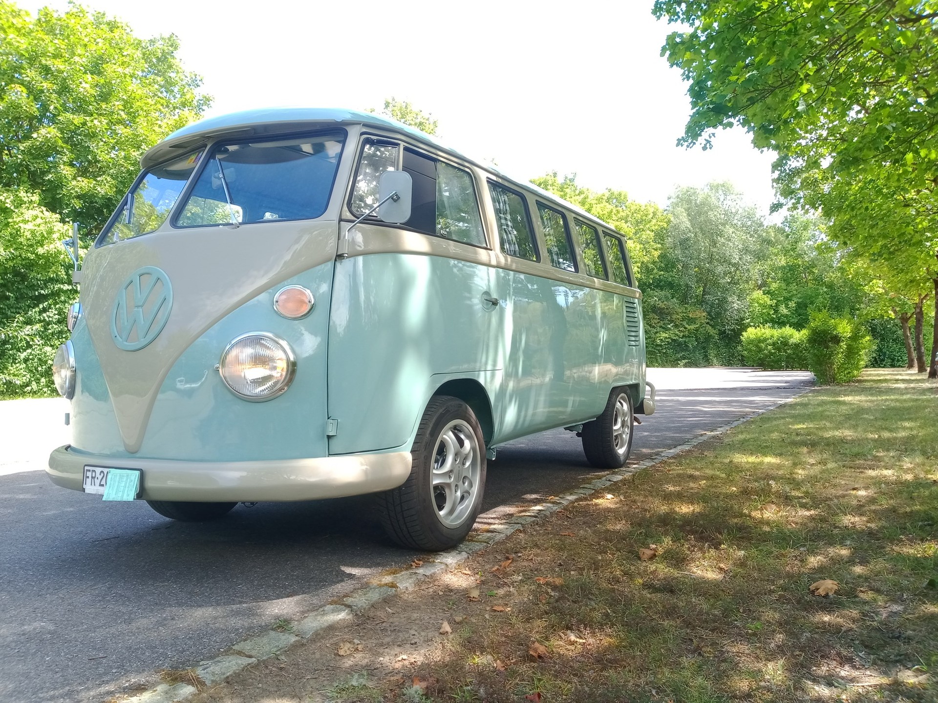 VW T1 Camper-image-7
