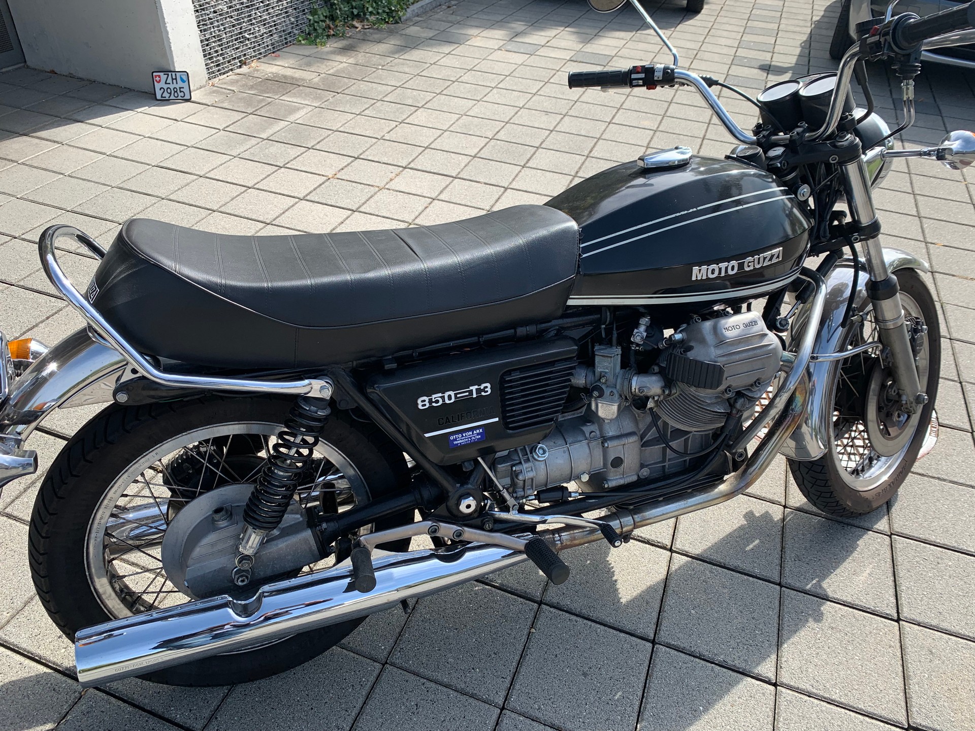 MOTO GUZZI 850 T3-image-1