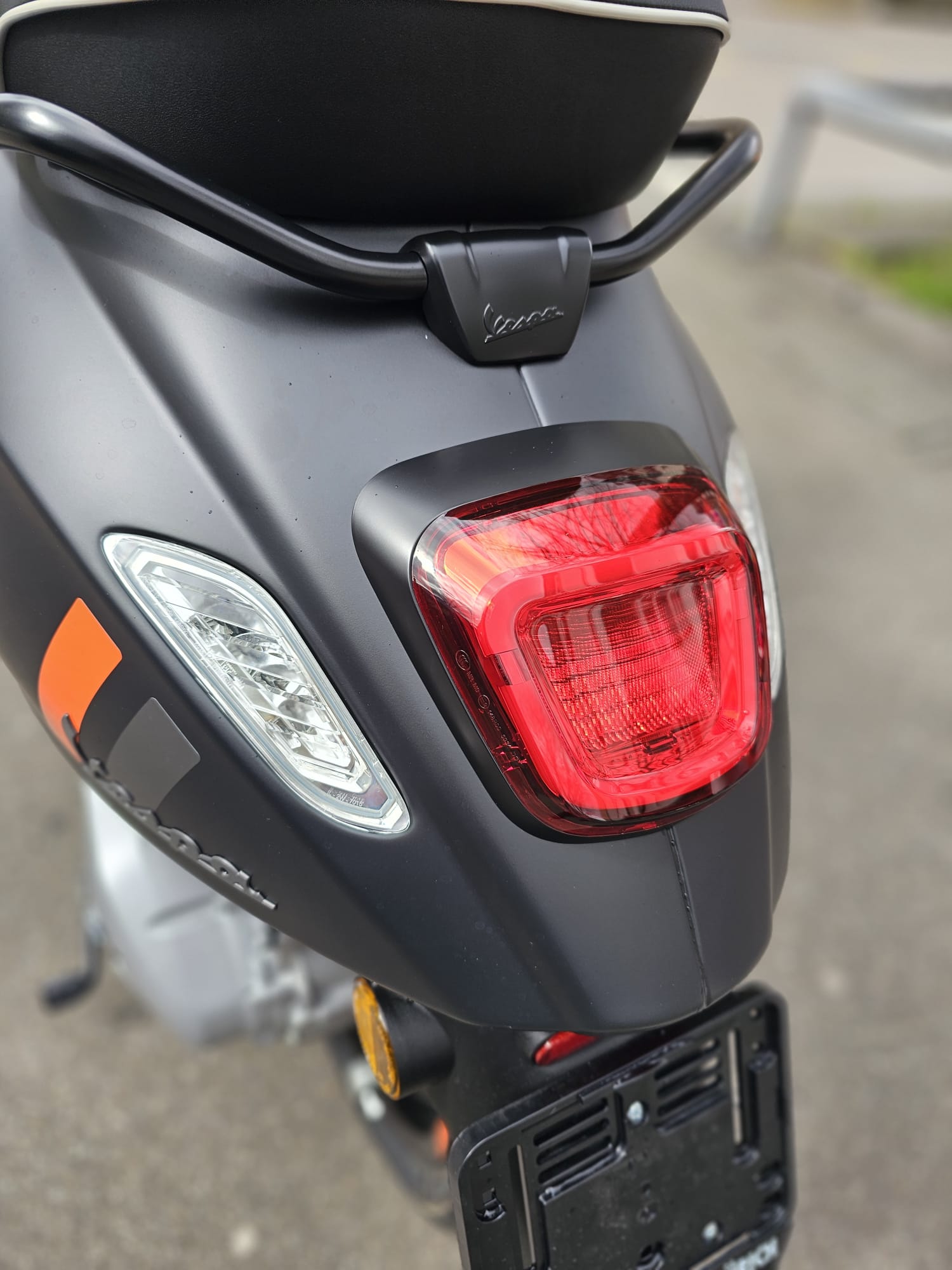 PIAGGIO Vespa 125 Sprint Sport-image-12