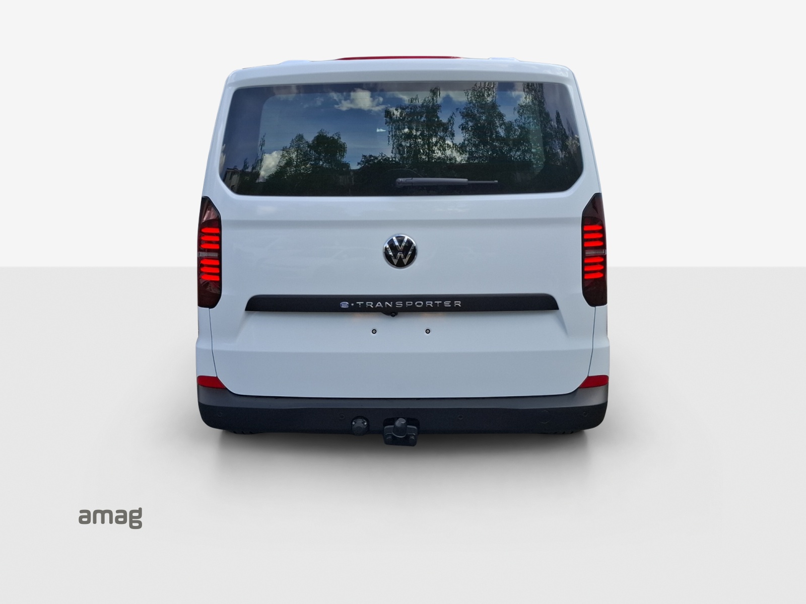 VW e-Transporter 70 kWh-showroom-element-3
