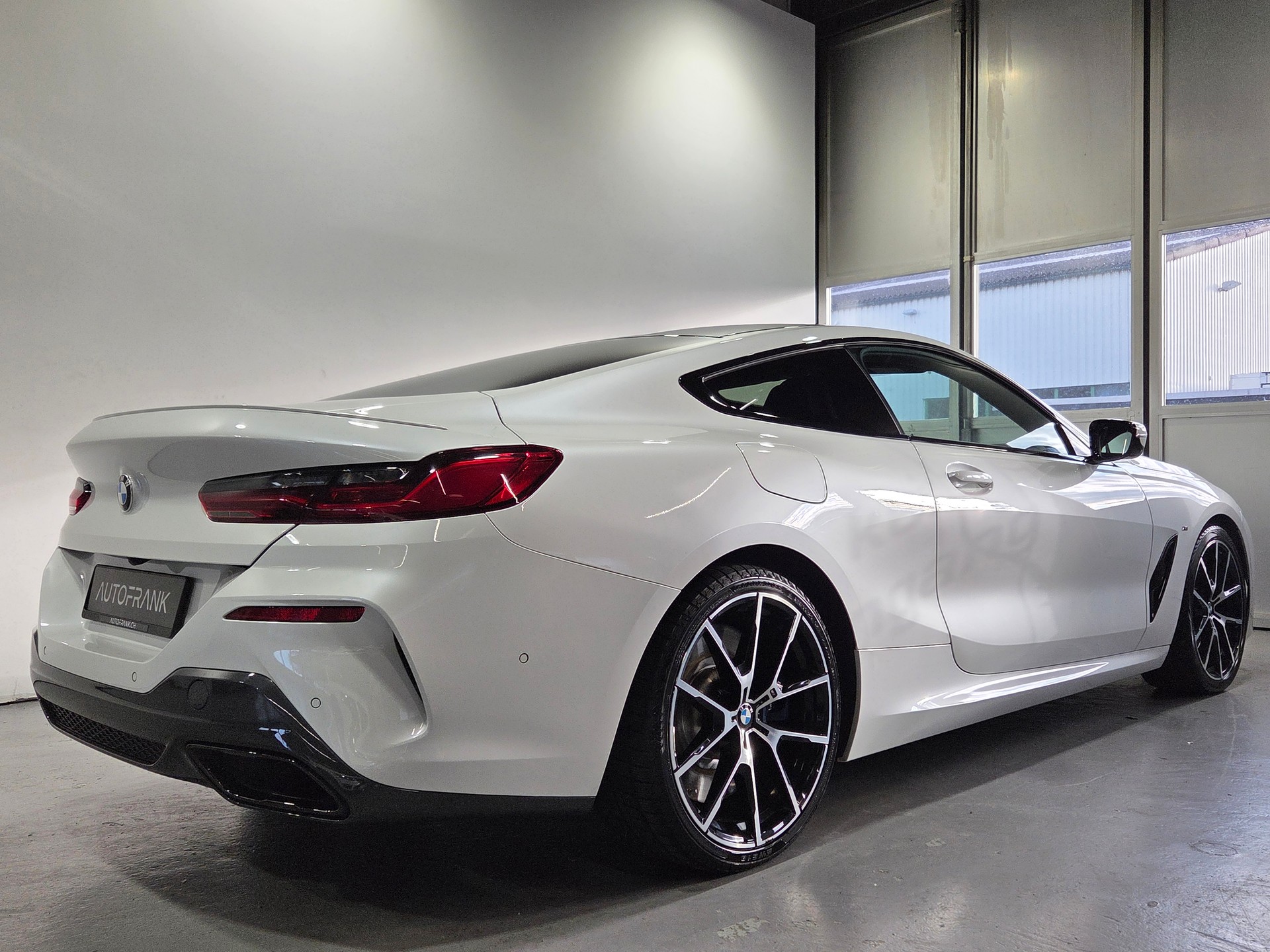 BMW 840d xDrive Coupé-image-17