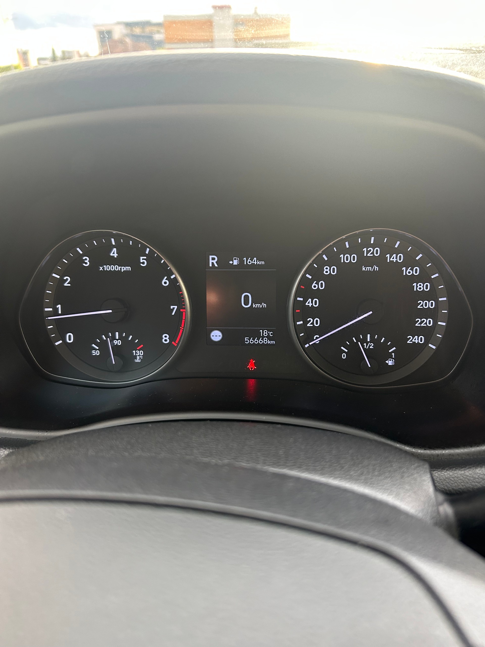 HYUNDAI i30-image-8