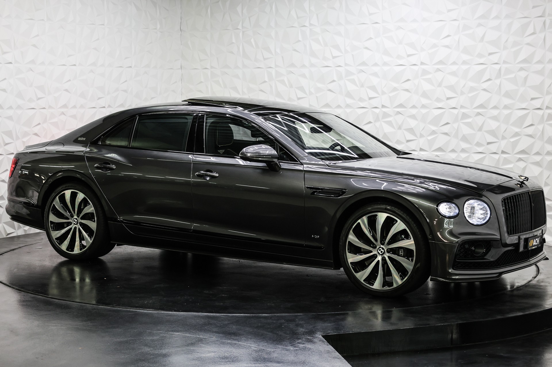 BENTLEY Flying Spur 4.0 V8 First Edition-image-9