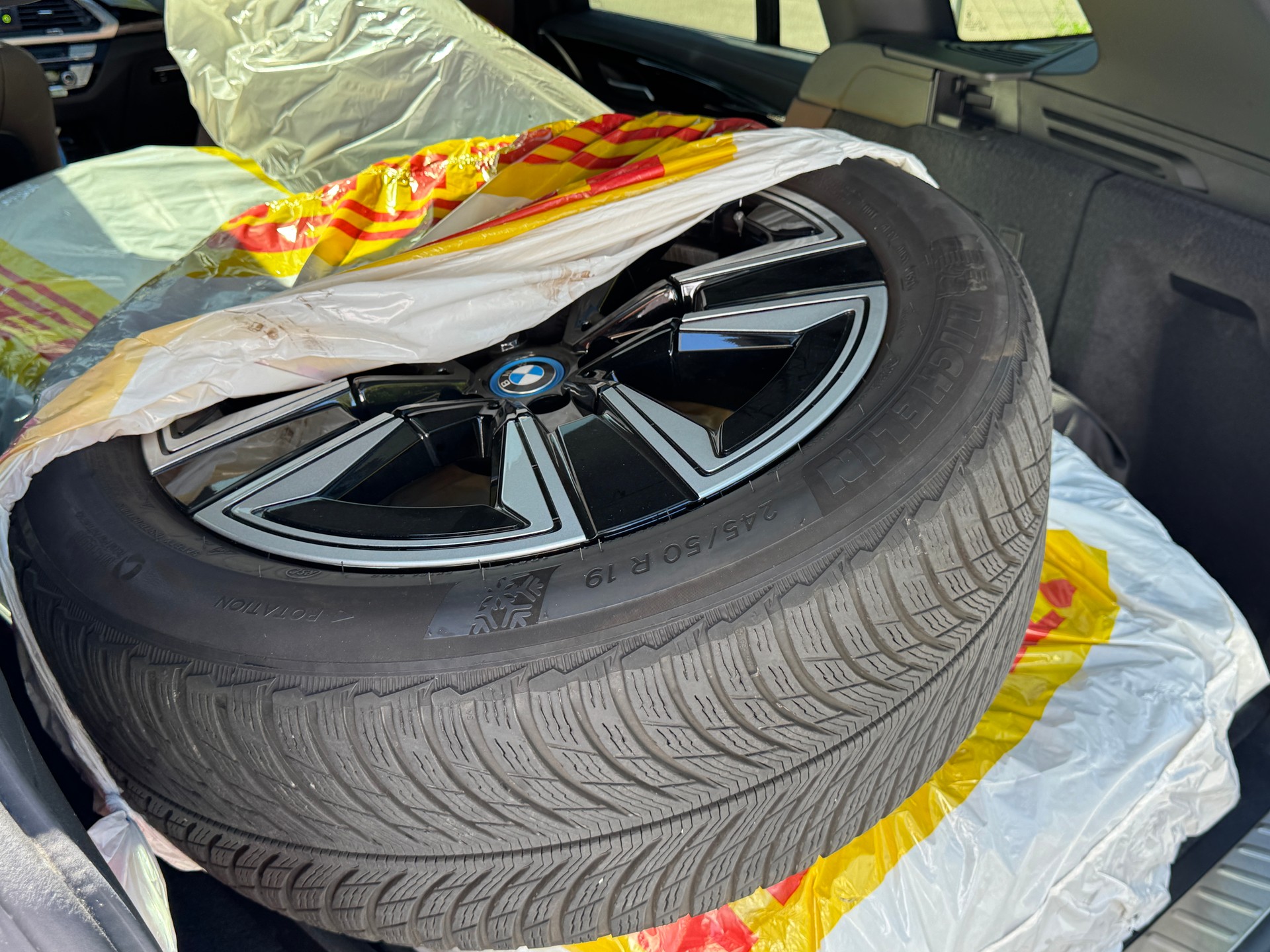 BMW iX3 Impressive-image-11