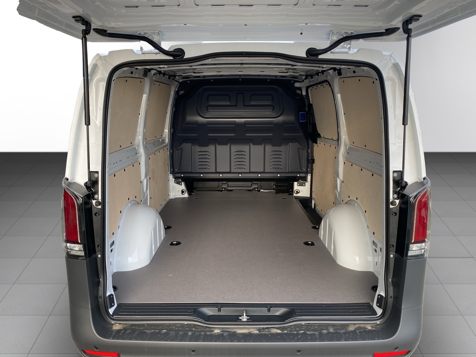 MERCEDES-BENZ eVito 129 Lang Worker-image-11
