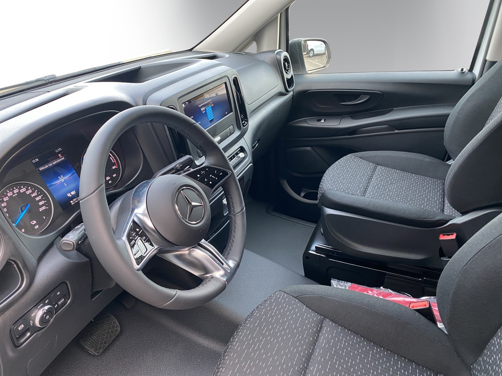MERCEDES-BENZ eVito 129 Lang Worker-image-6